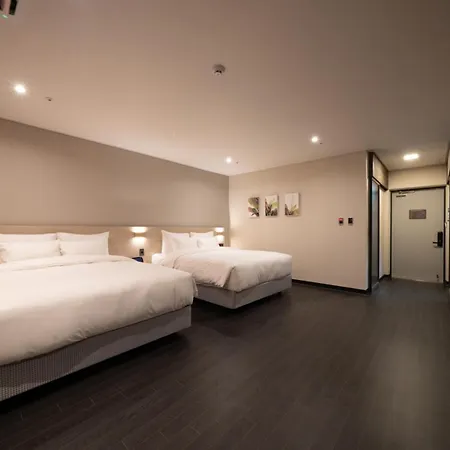 Hotel Summit Gwangju Metropolitan City Exterior photo